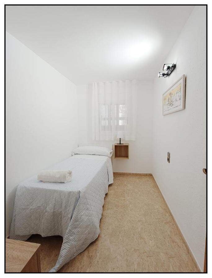Apartamento Centrico Junto Al Mar - Wifi Free Salou Bagian luar foto